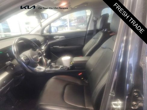 Certified 2025 Kia Sportage EX FWD image 5