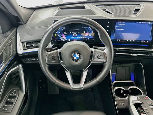 Used 2026 BMW X2 xDrive28i AWD/4WD image 18
