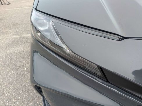 Used 2025 Toyota Camry LE FWD image 10