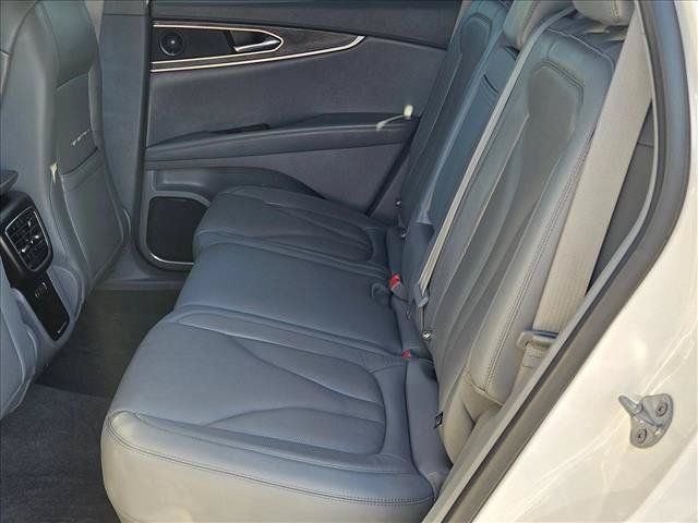 Used 2020 Lincoln Nautilus Reserve w/ Equipment Group 201A FWD image 20