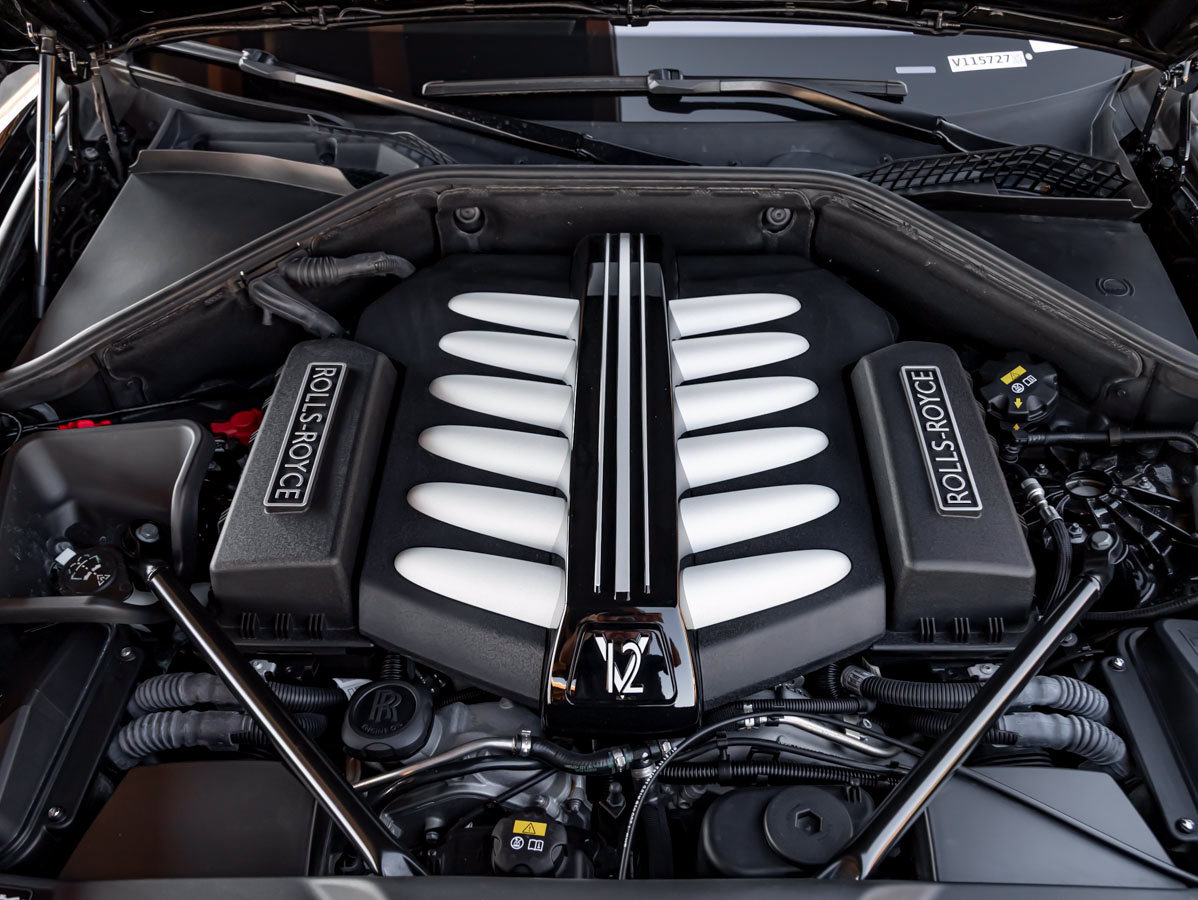 Certified 2018 Rolls-Royce Dawn RWD image 34