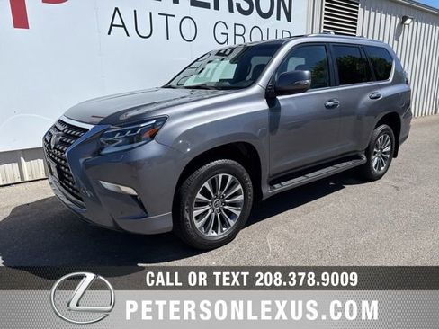 Used 2023 Lexus GX 460 Luxury w/ Off Road Package AWD/4WD image 8