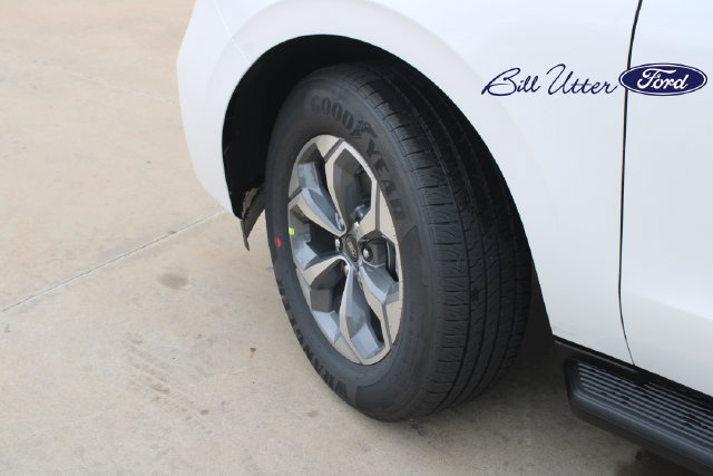 New 2027 Ford Expedition Active RWD image 5