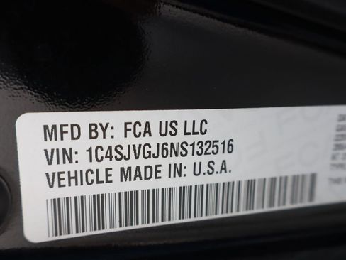 Used 2022 Jeep Grand Wagoneer Series III w/ Rear Seat Video Group 1 AWD/4WD image 50