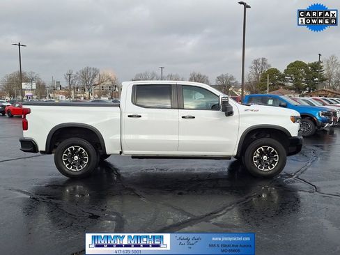 Used 2023 Chevrolet Silverado 1500 ZR2 w/ Technology Package image 23