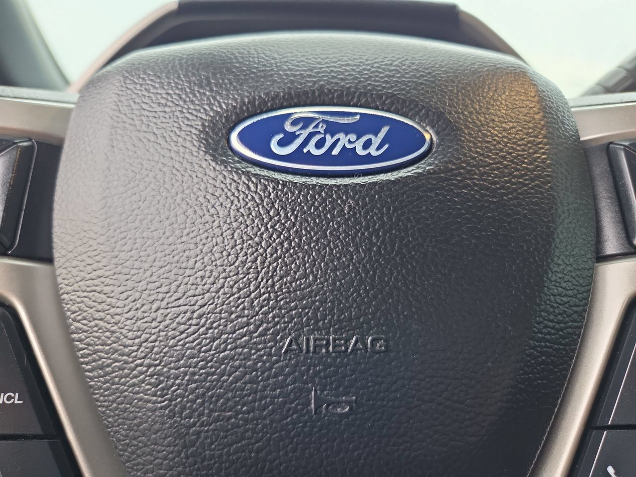 Used 2022 Ford F250 Lariat w/ Tremor Off-Road Package AWD/4WD image 21