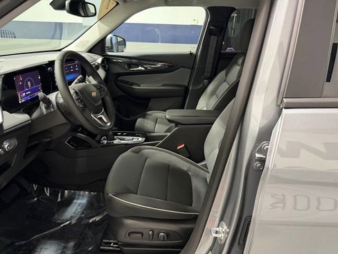 New 2026 Chevrolet TrailBlazer LT w/ Convenience Package FWD image 27