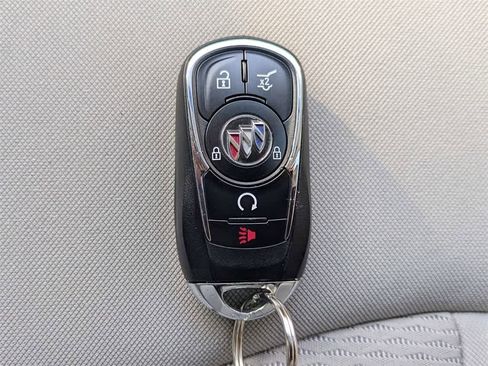 Used 2022 Buick Encore GX Select w/ Sport Touring Package image 38