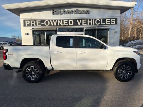 Certified 2024 Chevrolet Colorado Z71 w/ Z71 Convenience Package 2 image 2