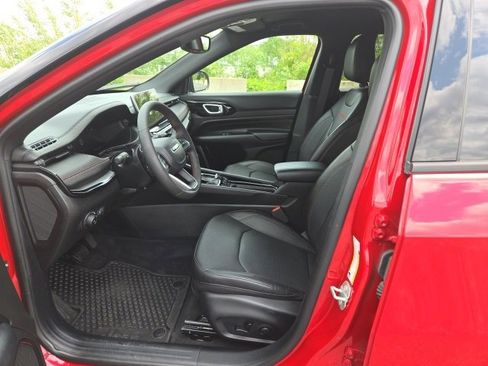 Used 2024 Jeep Compass Trailhawk w/ Trailhawk Elite Group image 26