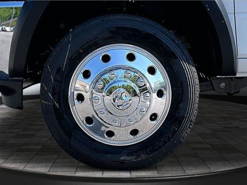 New 2026 RAM 4500 Tradesman w/ Chrome Appearance Group AWD/4WD image 12