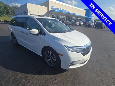 Certified 2024 Honda Odyssey Touring image 1