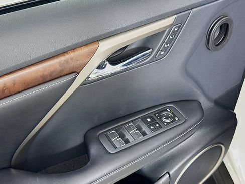 Certified 2022 Lexus RX 350L FWD w/ Premium Package image 18