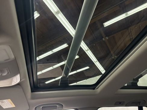 Used 2013 Mercedes-Benz GLK 250 GLK 250 image 16