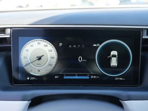 Used 2023 Hyundai Tucson Limited image 10