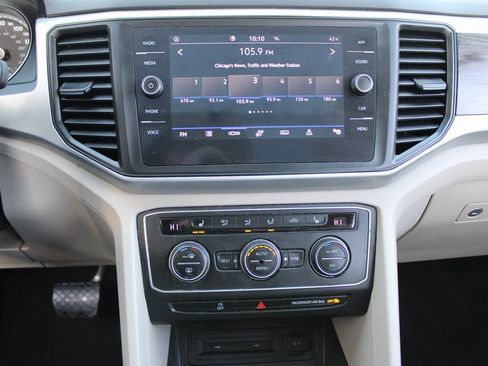 Used 2021 Volkswagen Atlas SE w/ Panoramic Sunroof Package image 15