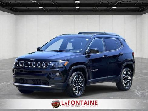 Used 2023 Jeep Compass Limited AWD/4WD image 1