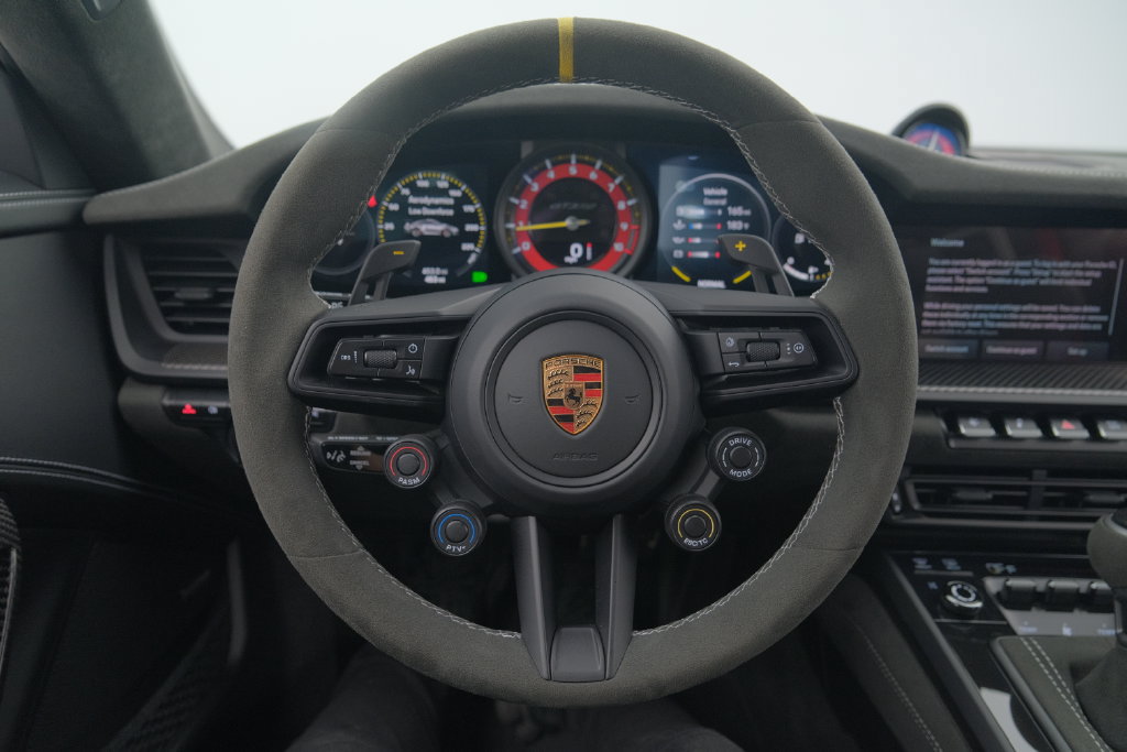 Used 2025 Porsche 911 GT3 RS RWD image 35