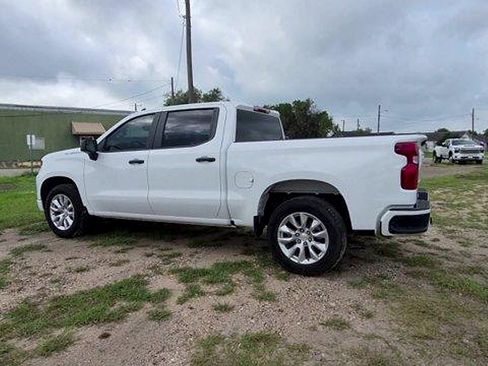 Certified 2025 Chevrolet Silverado 1500 Custom RWD image 6