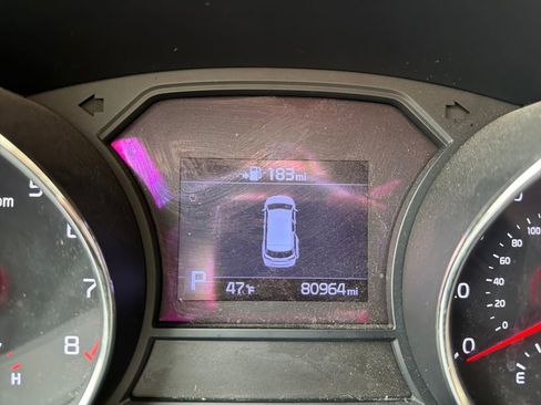 Used 2020 Kia Sedona EX image 16