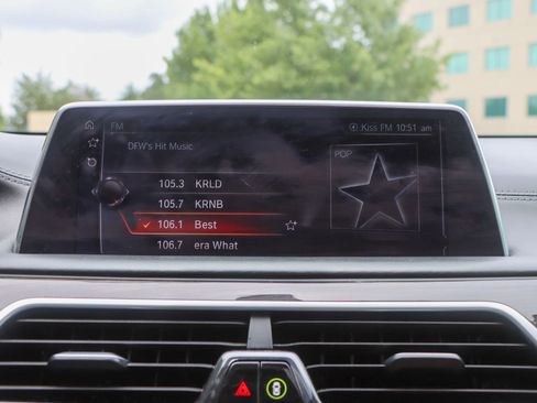 Used 2017 BMW 750i xDrive AWD/4WD image 37