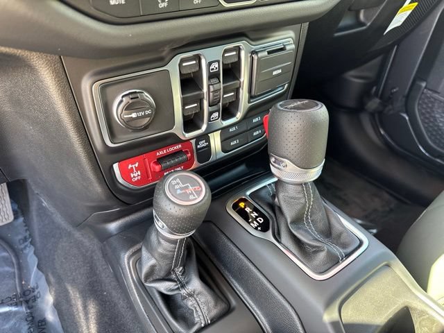 New 2026 Jeep Gladiator Mojave AWD/4WD image 15