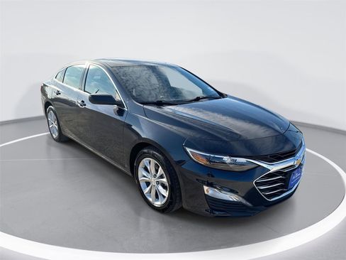 Used 2023 Chevrolet Malibu LT image 1