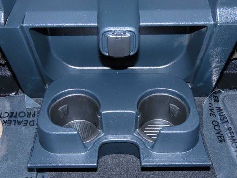 Certified 2022 Ford F250 XLT image 27