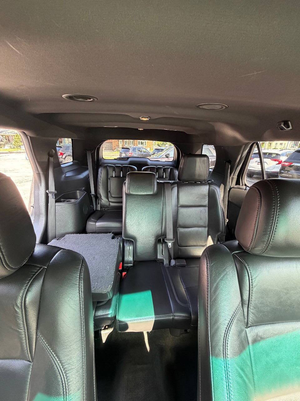 Used 2014 Ford Explorer XLT w/ Equipment Group 202A FWD image 38