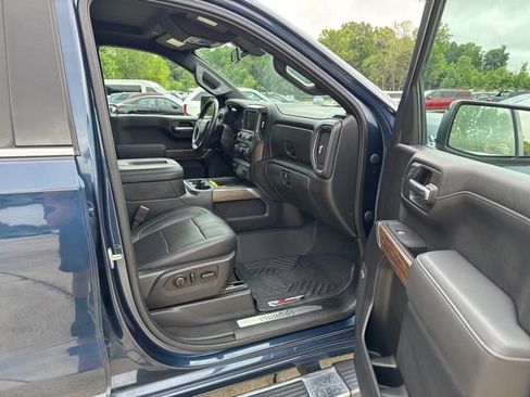 Used 2020 Chevrolet Silverado 1500 High Country w/ Z71 Off-Road Package AWD/4WD image 17