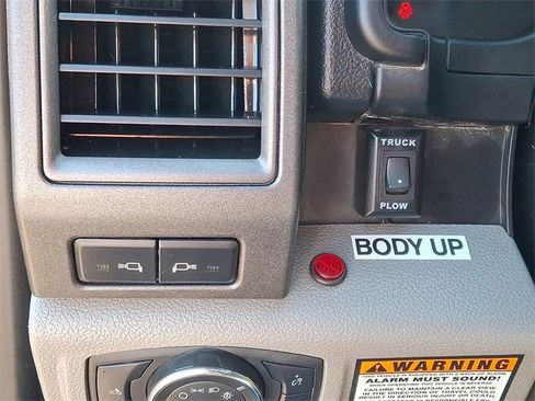 Used 2021 Ford F550 4x4 SuperCab Super Duty image 25