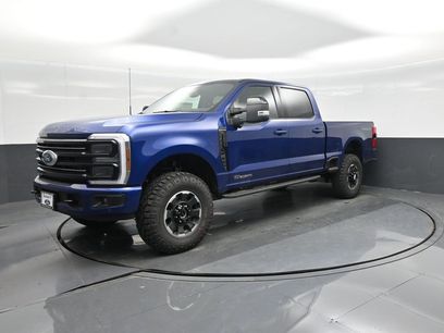 New 2026 Ford F250 Platinum w/ Tremor Off-Road Package