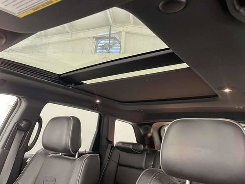 Used 2019 Jeep Grand Cherokee Overland image 14