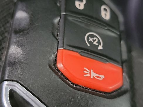 Used 2018 Jeep Wrangler Unlimited Sport S AWD/4WD image 32