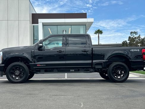 New 2026 Ford F250 Lariat w/ Black Appearance Package AWD/4WD image 6