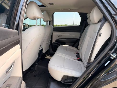 Used 2025 Hyundai Tucson SEL FWD image 5
