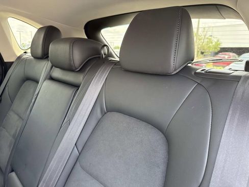Used 2021 MAZDA CX-5 Touring FWD image 15