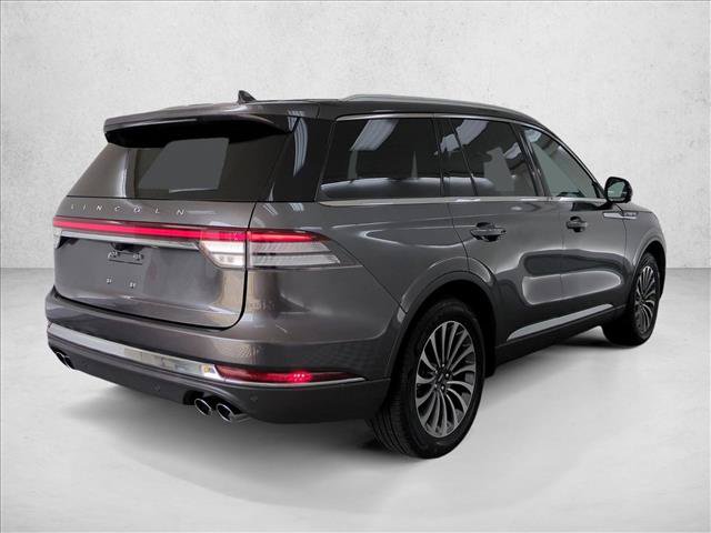 Used 2020 Lincoln Aviator Reserve AWD/4WD image 5
