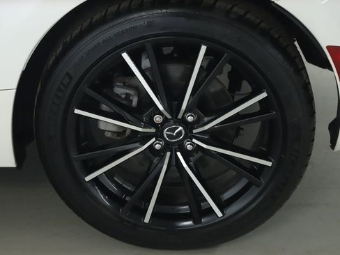 Used 2024 MAZDA MX-5 Miata Grand Touring image 37