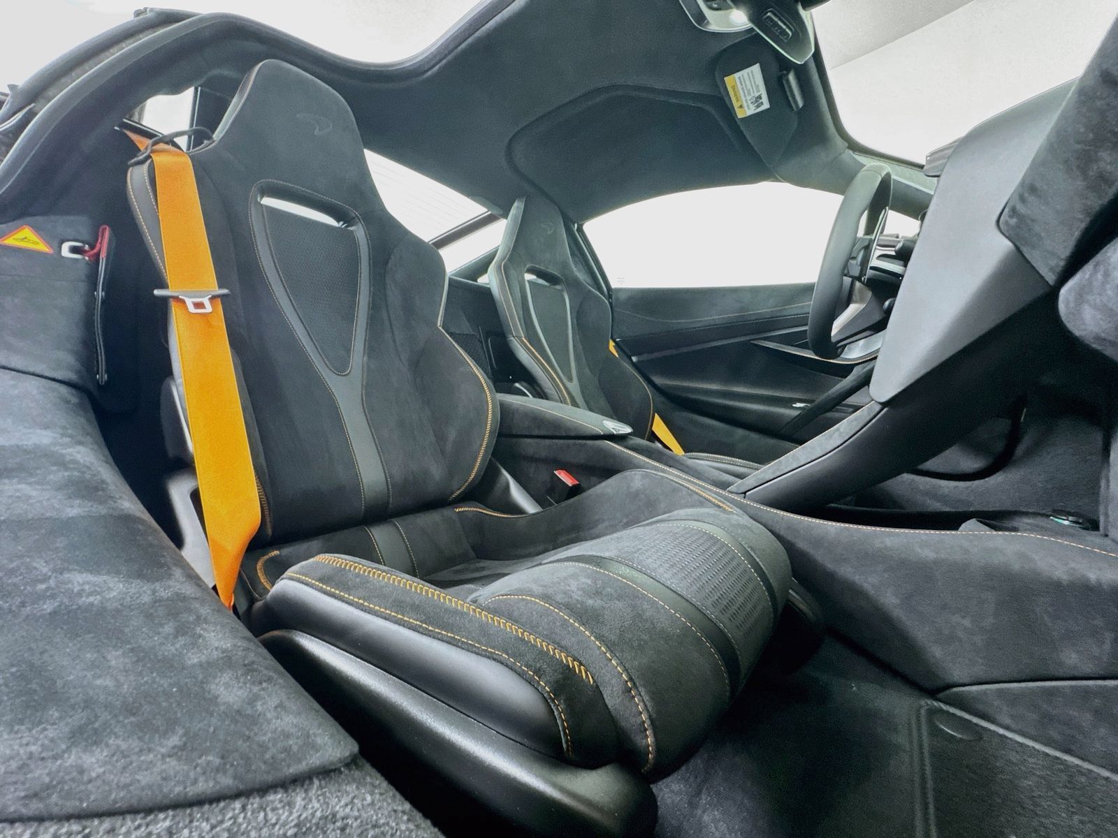 New 2027 McLaren 750S RWD image 21