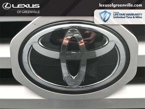 Used 2023 Toyota Tacoma Limited image 37