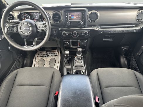 Used 2021 Jeep Wrangler Unlimited Sport AWD/4WD image 18