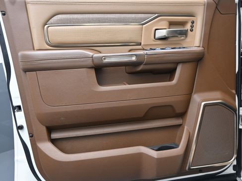 Used 2022 RAM 3500 Limited image 15