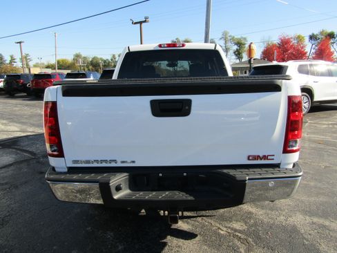 Used 2013 GMC Sierra 1500 SLE w/ Power Tech Package image 5