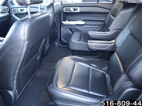 Used 2024 Ford Explorer XLT w/ Equipment Group 202A image 25