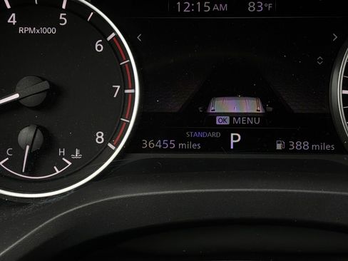 Used 2025 Nissan Rogue SV FWD image 38