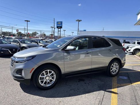 Used 2024 Chevrolet Equinox LT image 4