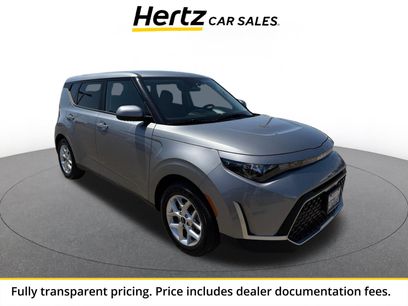Used 2025 Kia Soul LX w/ LX Technology Package