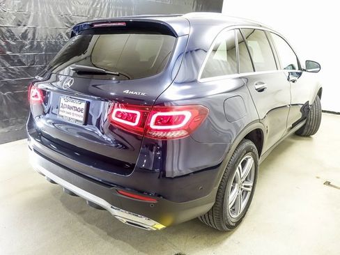 Used 2022 Mercedes-Benz GLC 300 4MATIC w/ Premium Package Lite image 7