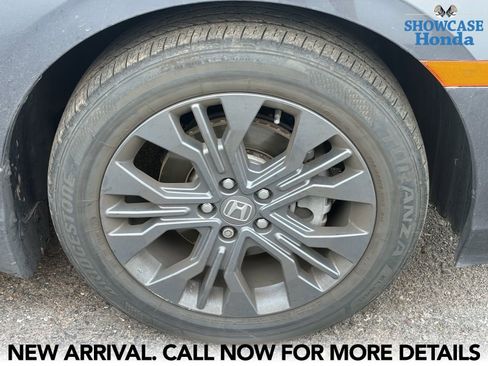 Used 2025 Honda Odyssey Touring image 7